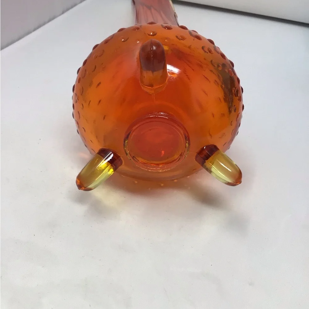 Vintage L.E. Smith orange Swung three footed  vase - Picture 5 of 6